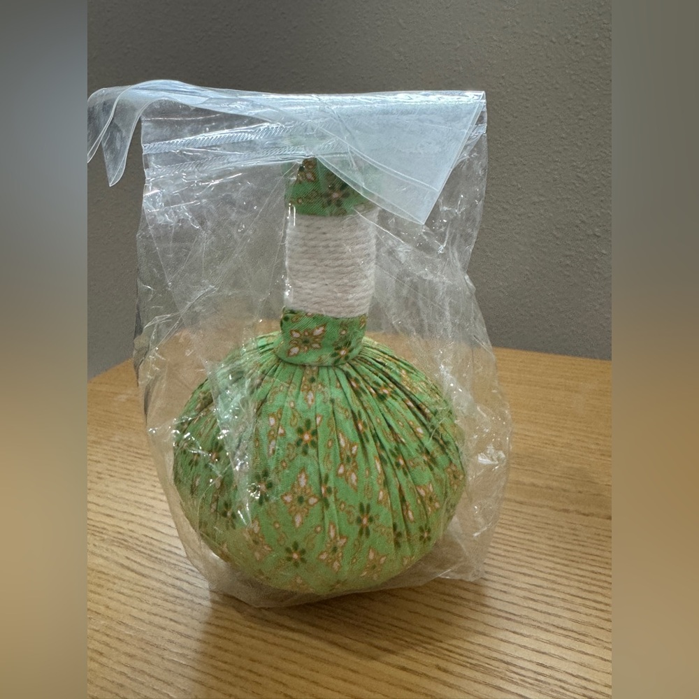 Thai Natural Compress Hot Aromatherapy Massage Ball